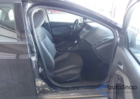 2014 Ford Focus Se z USA, uszkodzony, nr VIN 1FADP3K25EL312937